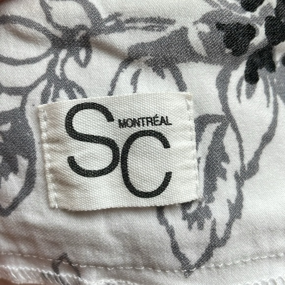 Skirt - Picture 3 of 4